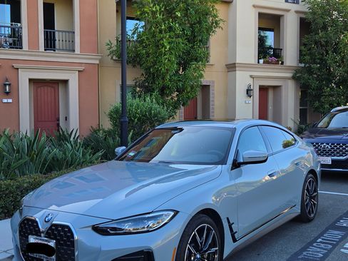 Used 2022 BMW 430i Gran Coupe w/ M Sport Package RWD image 2