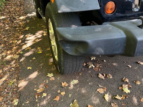 Used 2011 Jeep Wrangler Sport image 9