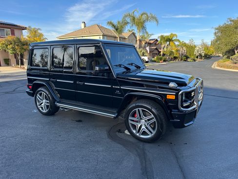 Used 2013 Mercedes-Benz G 63 AMG 4MATIC image 2