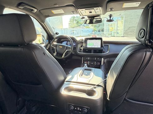 Used 2023 Chevrolet Suburban LT AWD/4WD image 9