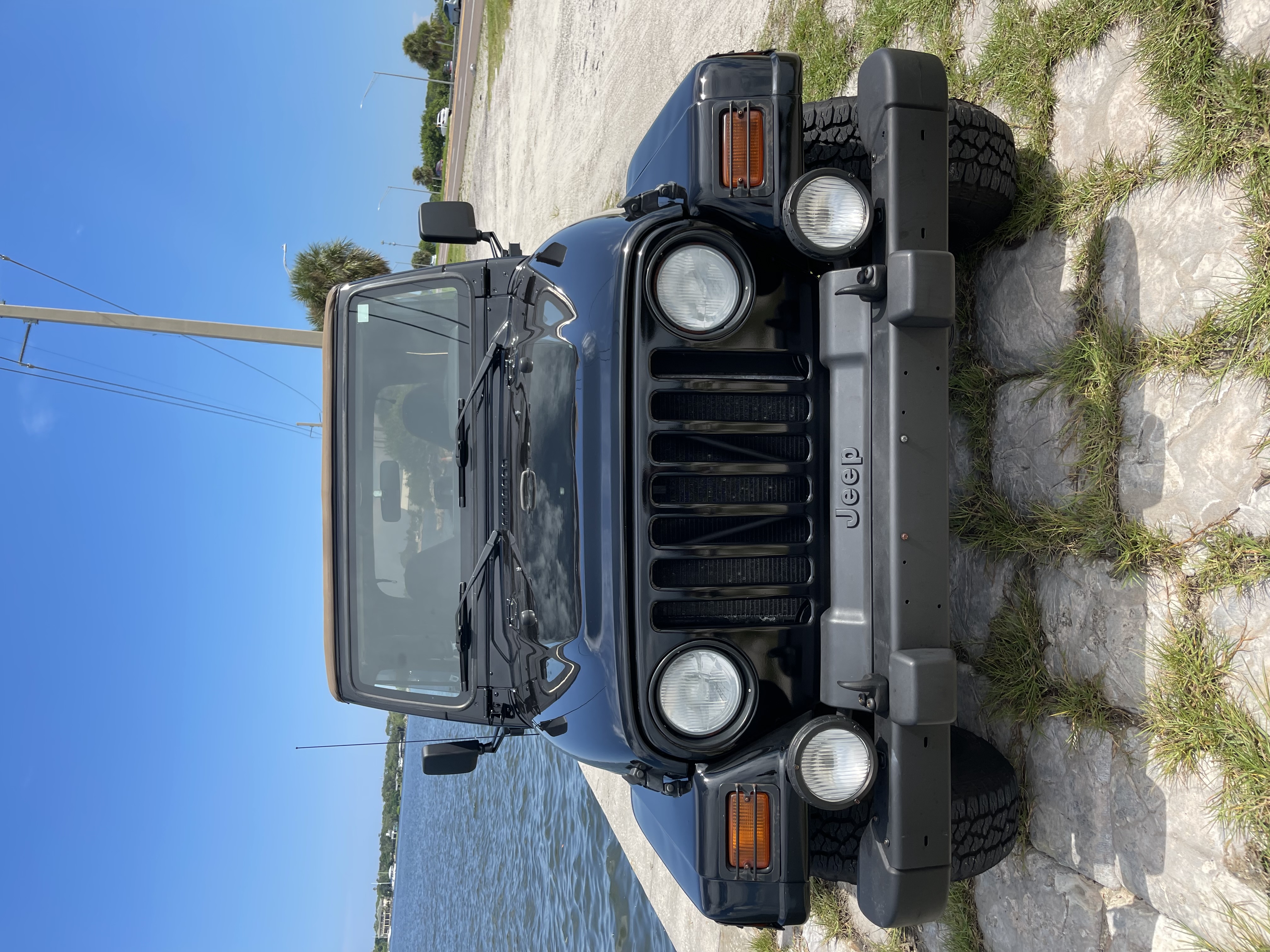 Used 1999 Jeep Wrangler Sahara AWD/4WD image 4