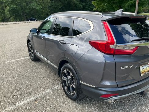 Used 2017 Honda CR-V Touring image 8