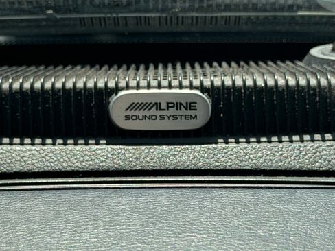 Used 2014 RAM 1500 Limited image 29