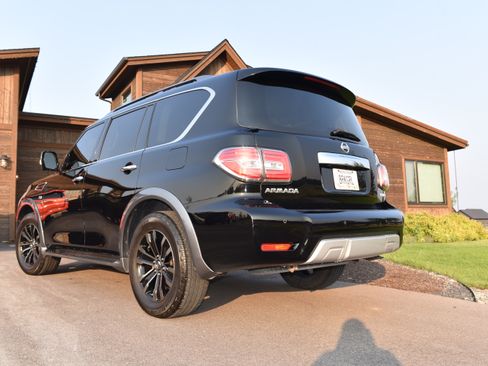 Used 2017 Nissan Armada Platinum w/ Captain Seat Package AWD/4WD image 8