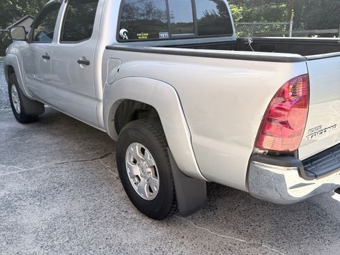 Used 2007 Toyota Tacoma PreRunner RWD image 15