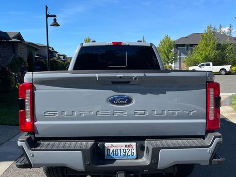 Used 2024 Ford F250 Lariat w/ Lariat Ultimate Package AWD/4WD image 6