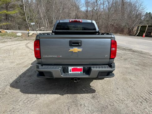 Used 2018 Chevrolet Colorado LT AWD/4WD image 5