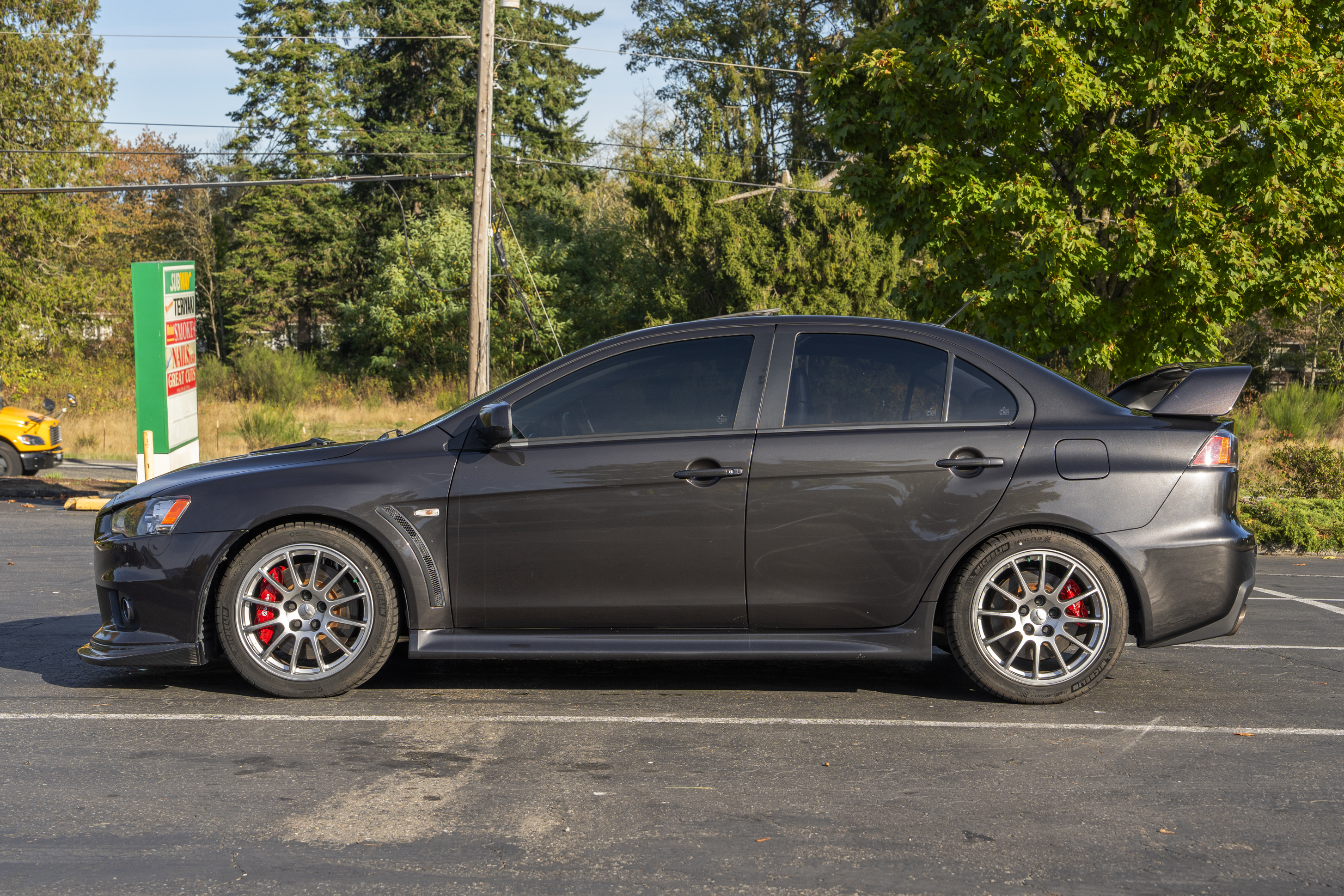 Used 2011 Mitsubishi Lancer Evolution GSR AWD/4WD image 5