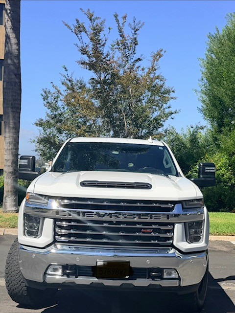 Used 2020 Chevrolet Silverado 2500 LTZ w/ LTZ Premium Package AWD/4WD image 2