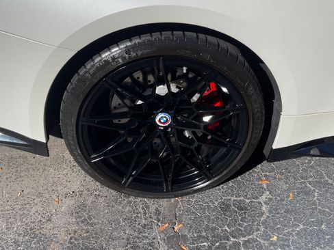 Used 2022 BMW M4 xDrive Competition w/ M Carbon Exterior Package image 15