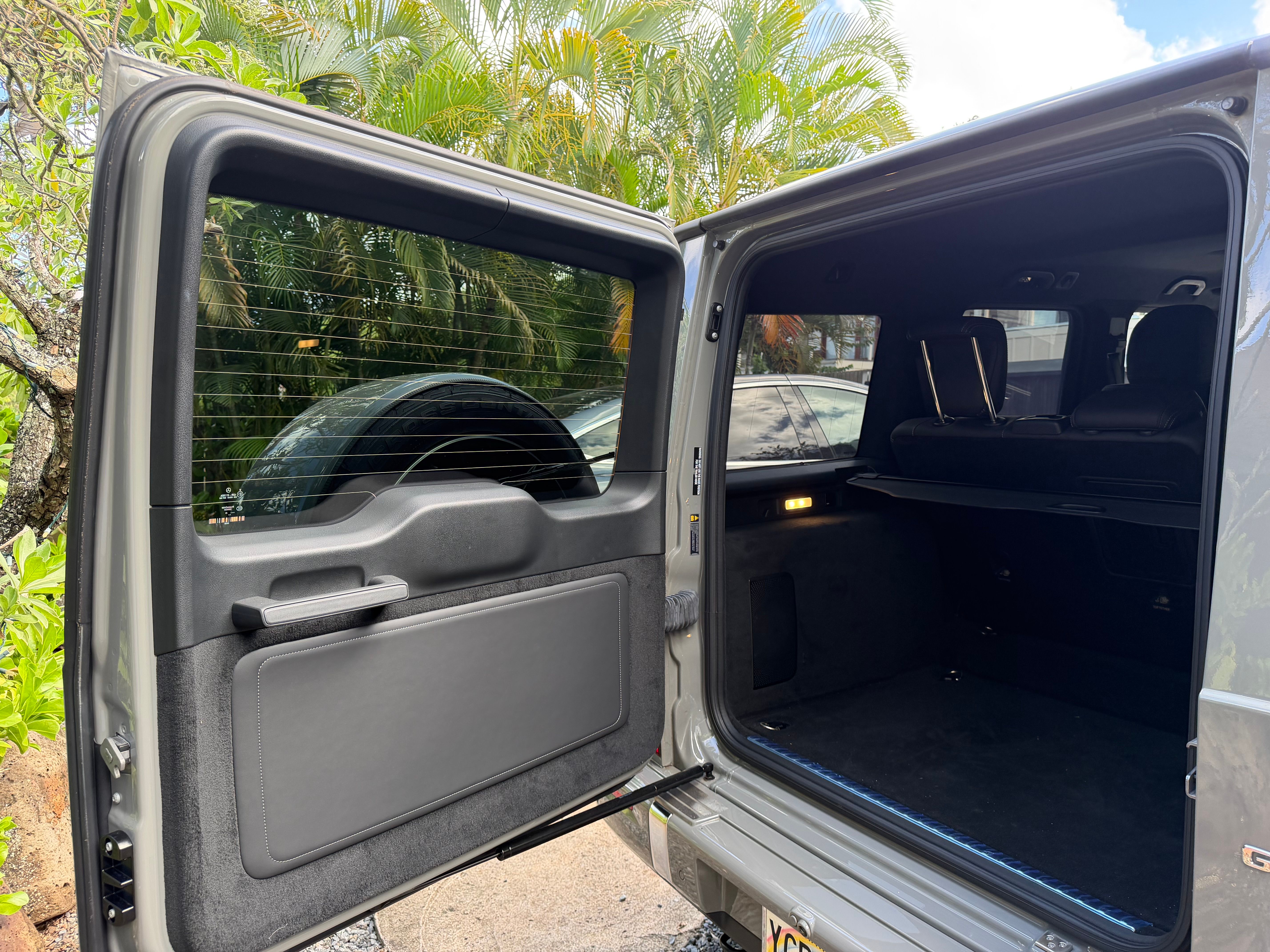 Used 2025 Mercedes-Benz G 63 AMG 4MATIC image 13
