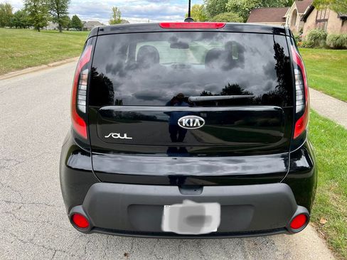 Used 2016 Kia Soul image 8