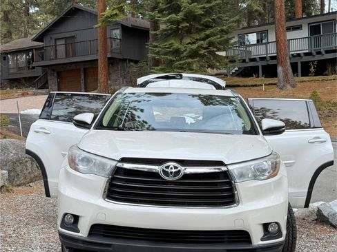 Used 2016 Toyota Highlander XLE image 9