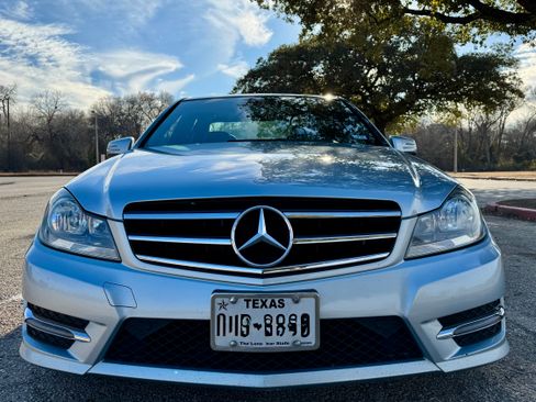 Used 2014 Mercedes-Benz C 300 C 300 4MATIC Sport Sedan 4D image 2