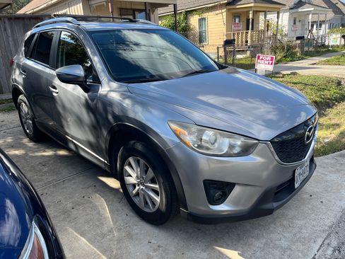 Used 2015 MAZDA CX-5 Touring w/ Bose/Moonroof Package image 8