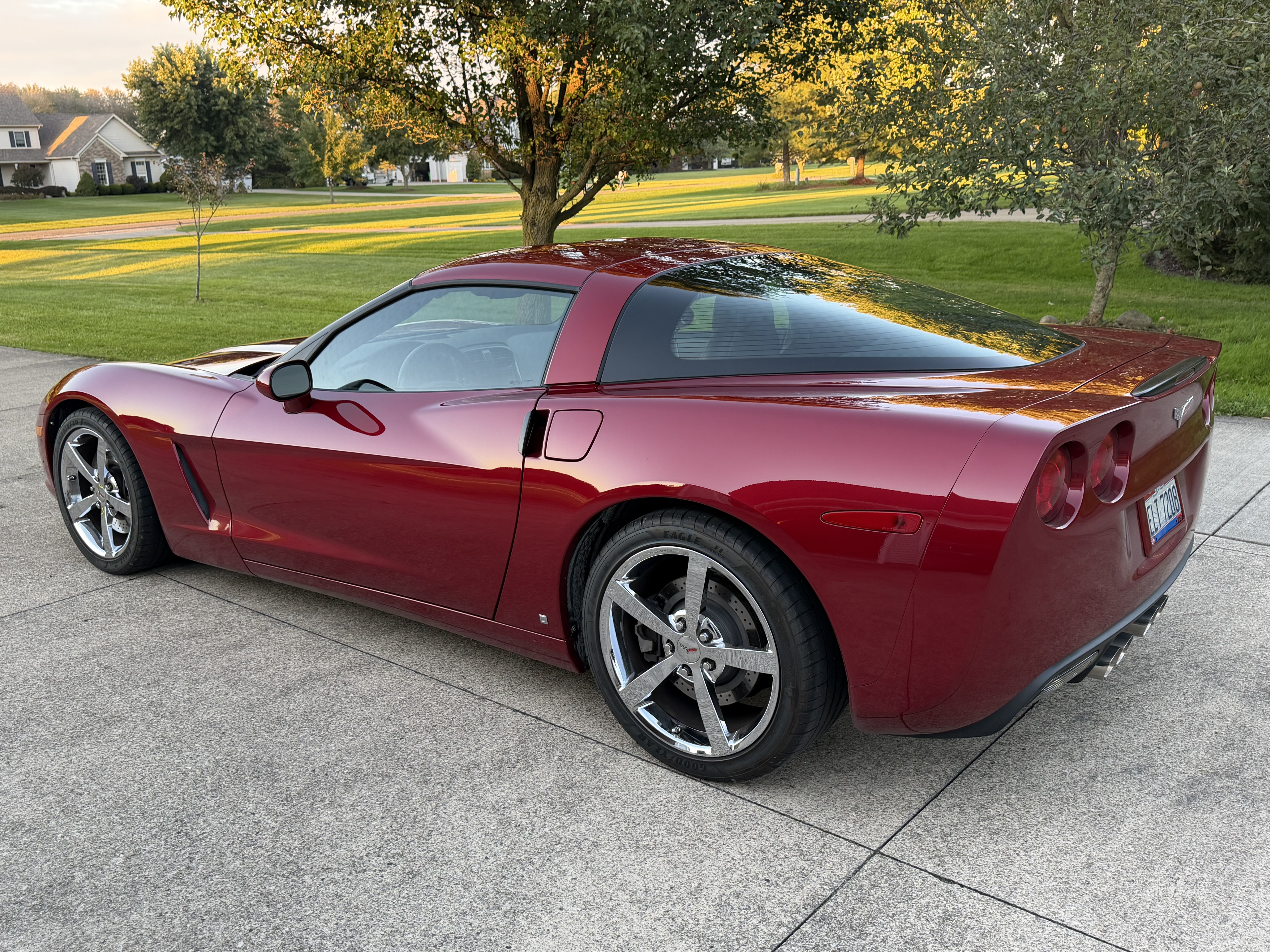 Used 2009 Chevrolet Corvette Coupe w/ Preferred Equipment Group RWD image 8