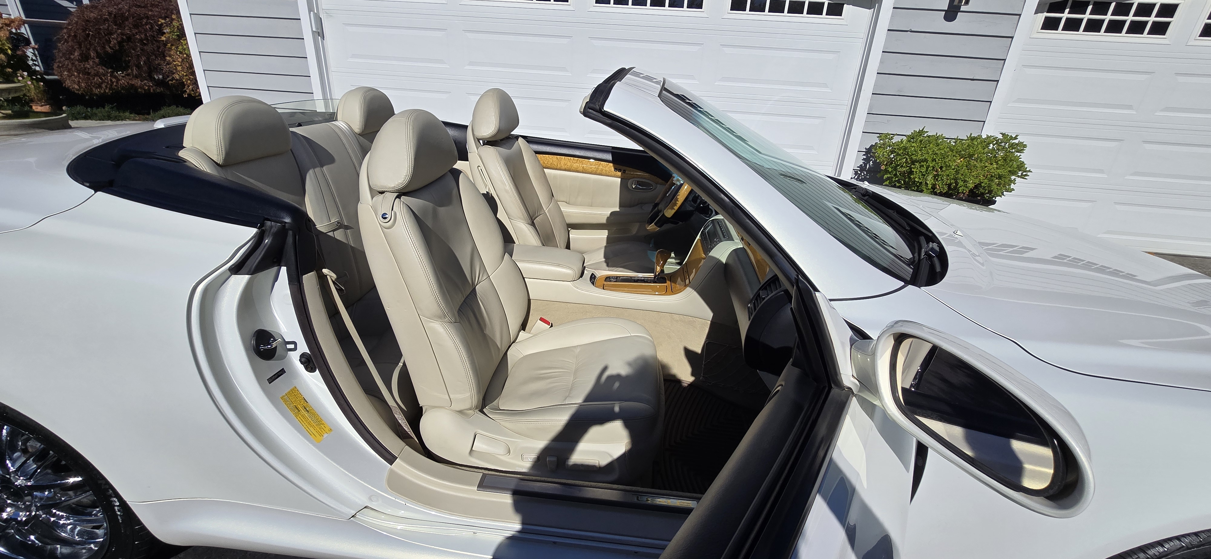 Used 2004 Lexus SC 430 Convertible w/ Preferred Accessory Pkg RWD image 15