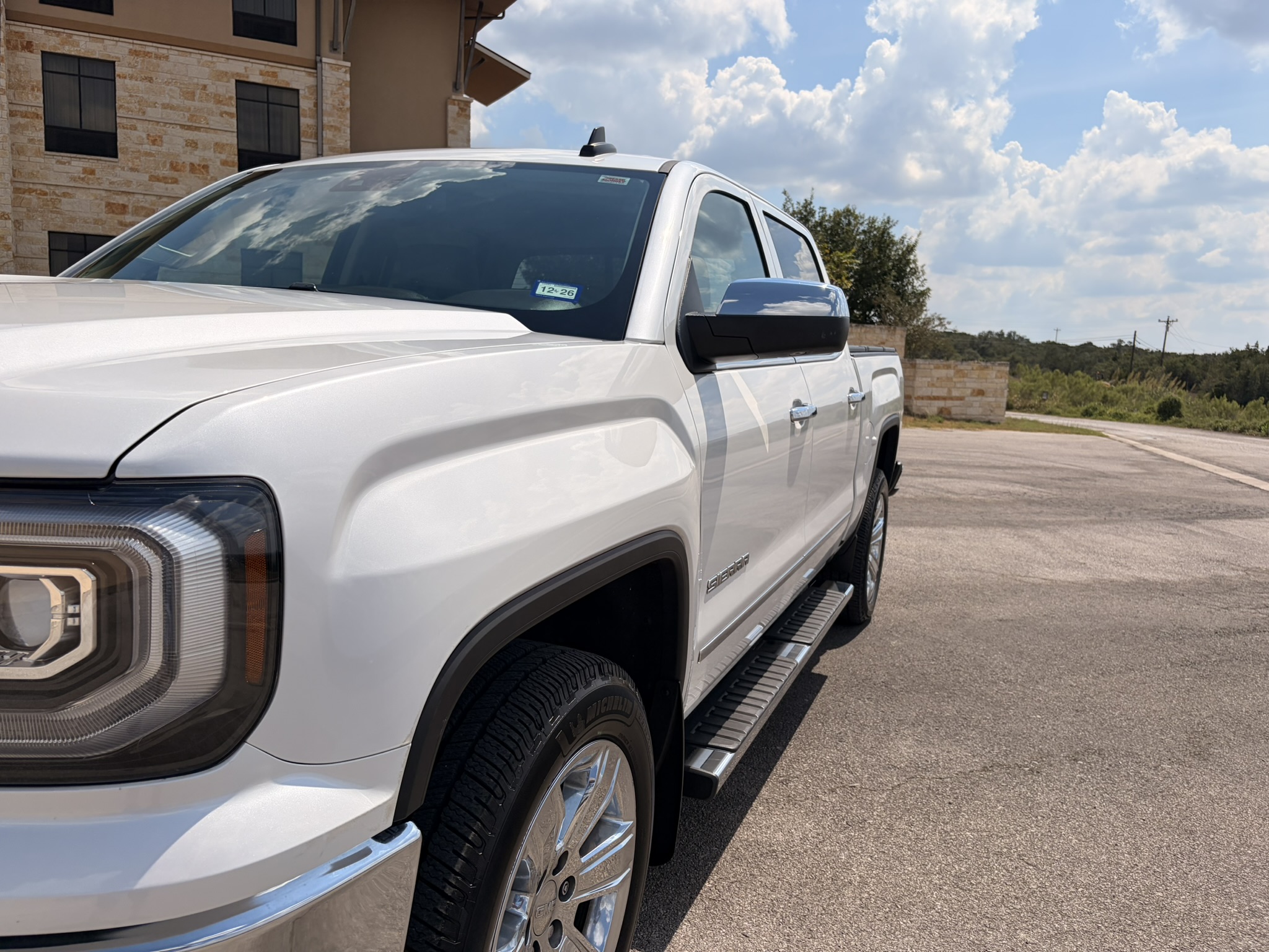 Used 2018 GMC Sierra 1500 SLT w/ Enhanced Driver Alert Package RWD image 20