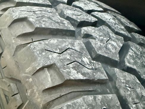 Used 2016 Jeep Wrangler Unlimited Sahara image 19