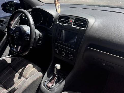 Used 2013 Volkswagen GTI 4-Door image 8