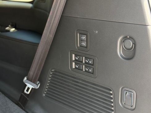 Used 2026 Nissan Armada Platinum Reserve AWD/4WD image 32
