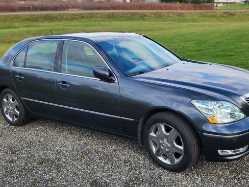 Used 2004 Lexus LS 430 image 12