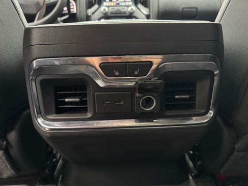 Used 2021 GMC Sierra 1500 AT4 w/ AT4 Premium Package image 15