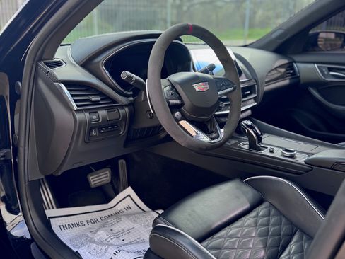 Used 2022 Cadillac CT5 V Blackwing w/ Carbon Fiber Package 2 image 17