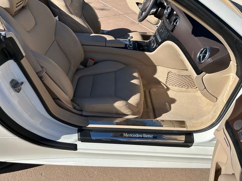 Used 2019 Mercedes-Benz SL 450 image 25