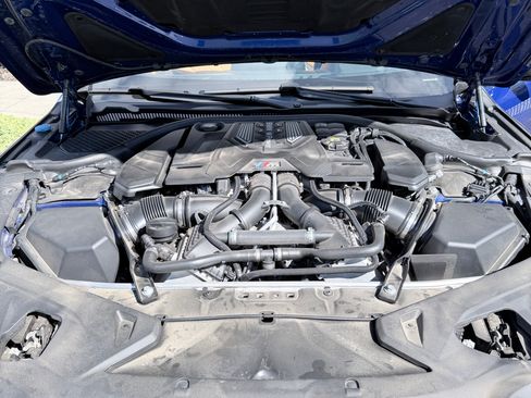 Used 2023 BMW M8 Competition w/ M Carbon Exterior Package AWD/4WD image 31