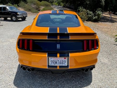 Used 2018 Ford Mustang Shelby GT350 w/ Electronics Package image 12