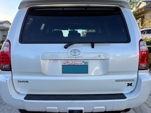 Used 2008 Toyota 4Runner Sport AWD/4WD image 4