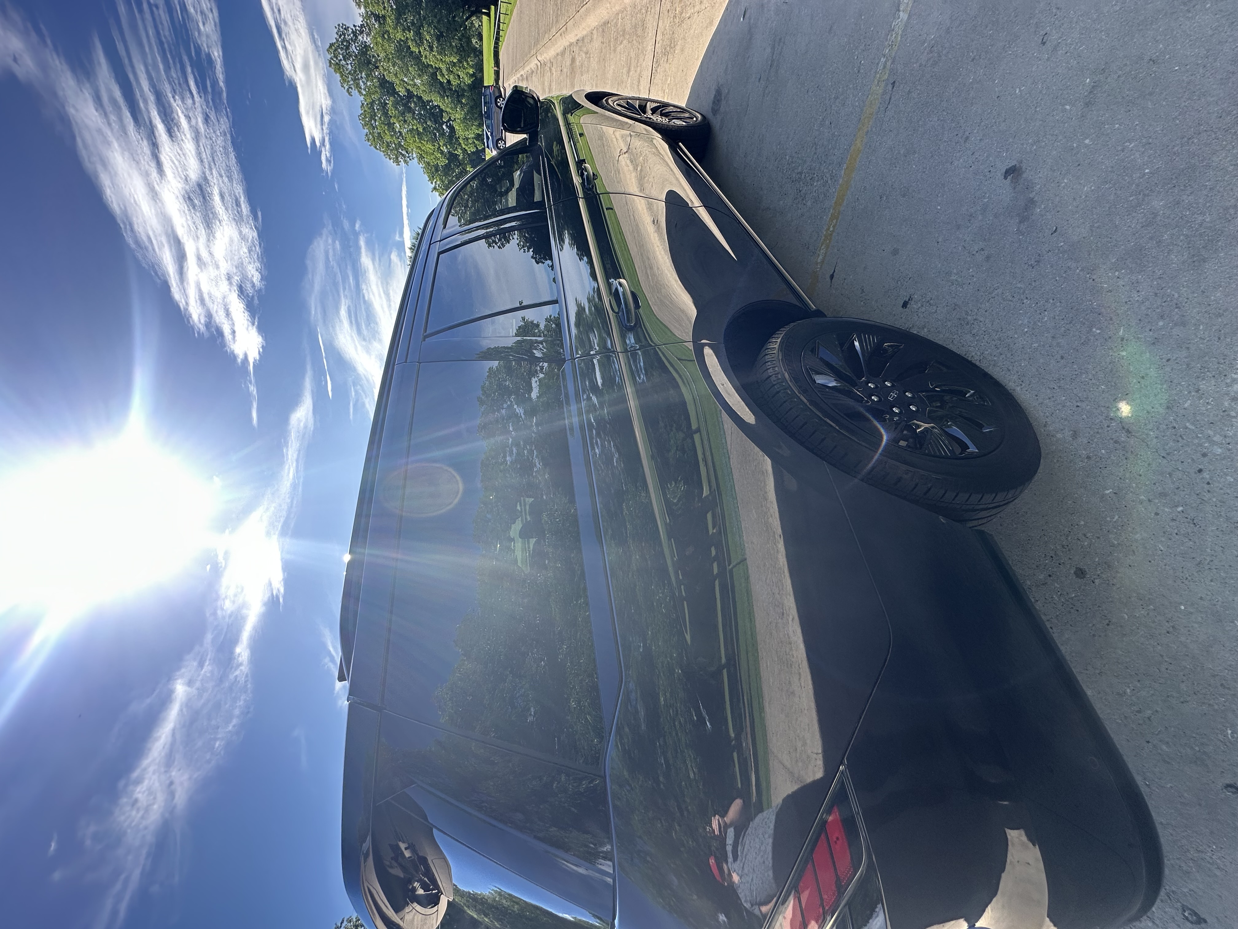 Used 2025 Lincoln Navigator Reserve w/ Jet Appearance Package AWD/4WD image 9