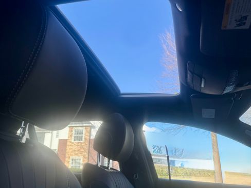 Used 2021 Mercedes-Benz E 450 4MATIC All-Terrain Wagon image 15