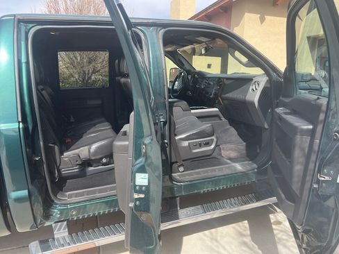 Used 2012 Ford F250 Lariat w/ Chrome Pkg image 12