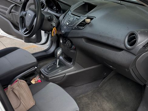 Used 2018 Ford Fiesta S FWD image 9