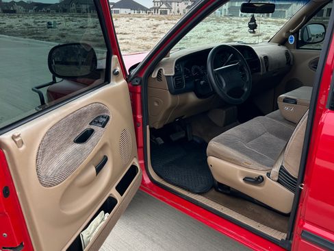 Used 1999 Dodge Ram 1500 Truck 2WD Quad Cab image 17