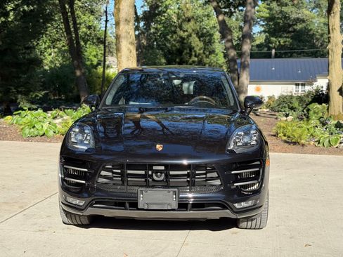 Used 2017 Porsche Macan Turbo AWD/4WD image 2