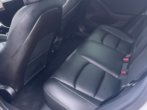 Used 2020 Tesla Model 3 Performance image 13