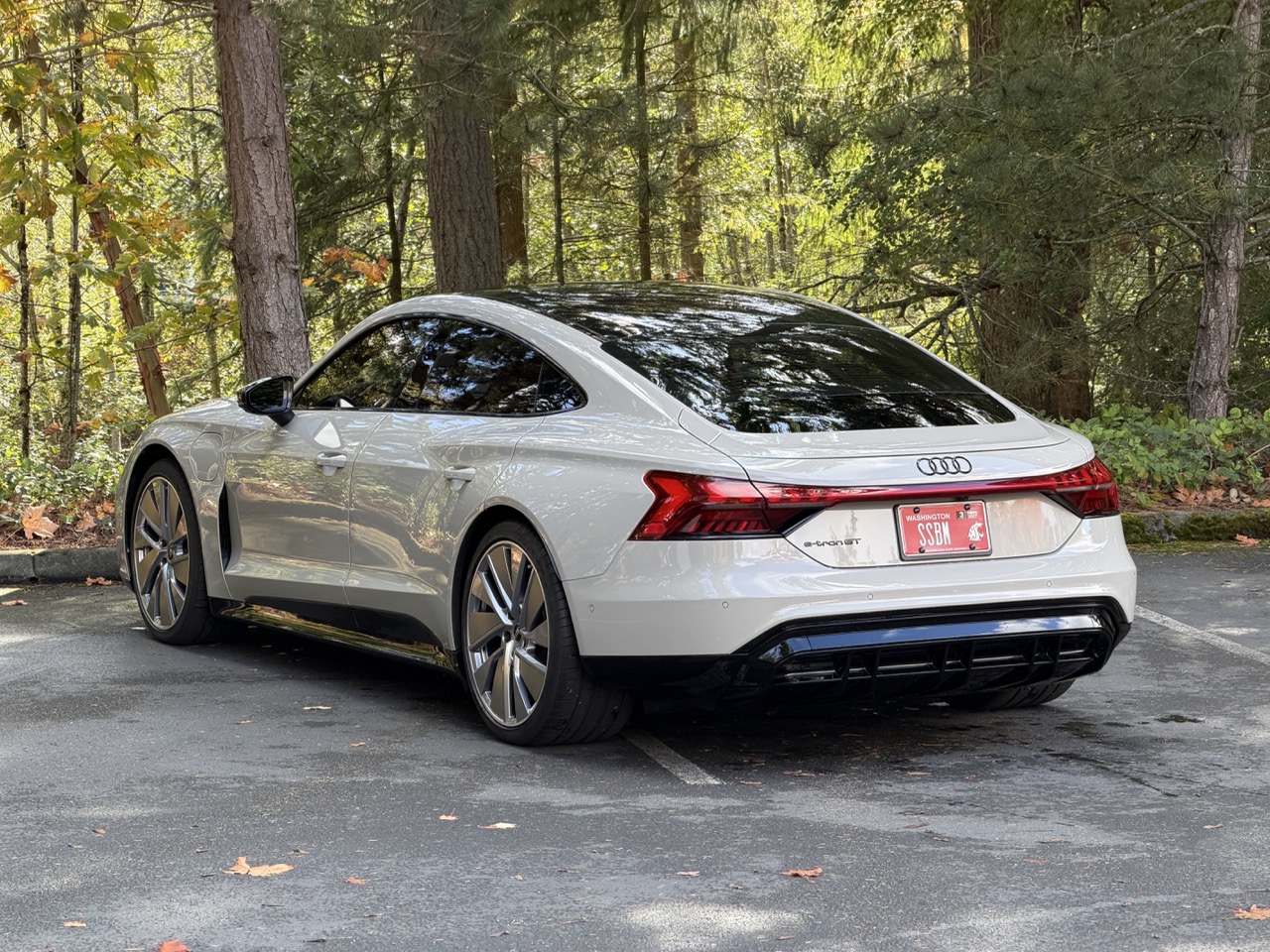 Used 2022 Audi e-tron GT Prestige w/ Prestige Package AWD/4WD image 8