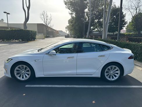 Used 2016 Tesla Model S 75 image 6