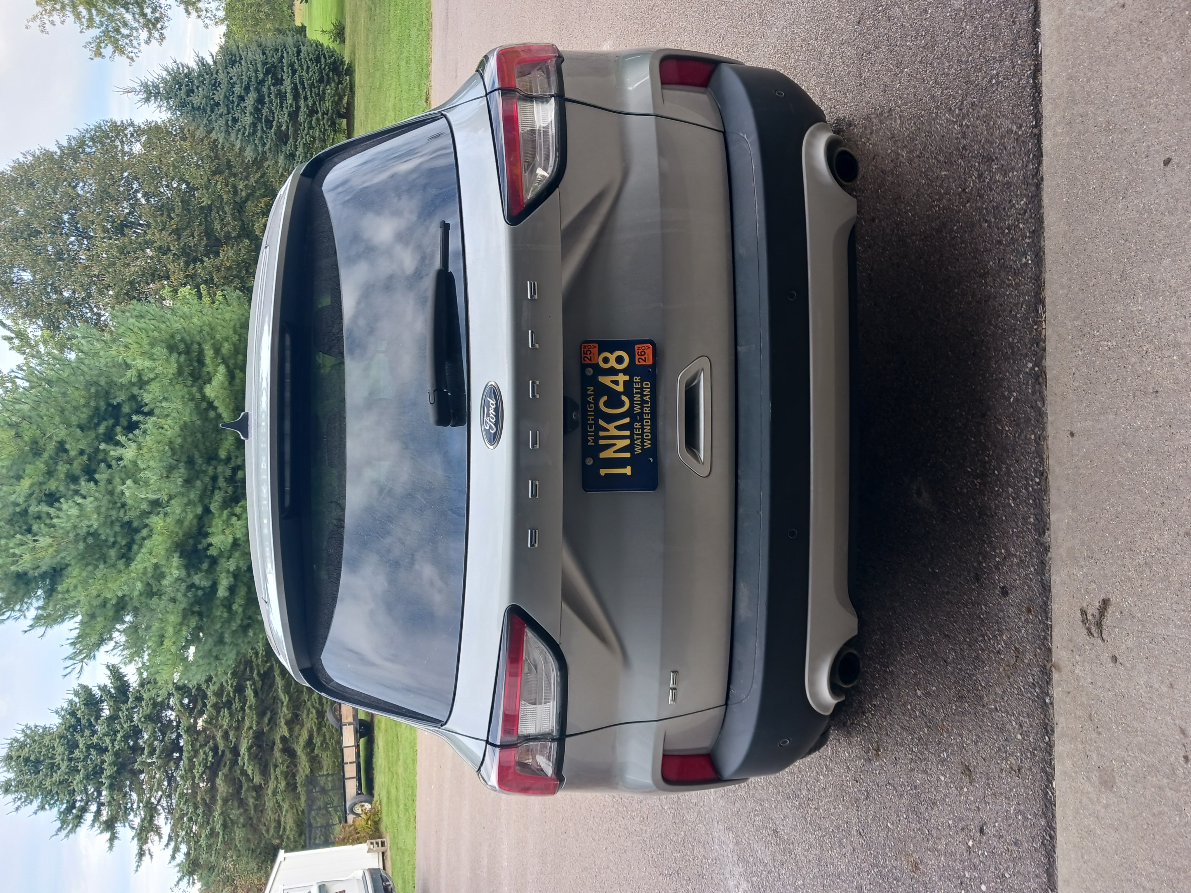 Used 2021 Ford Escape SE FWD image 6