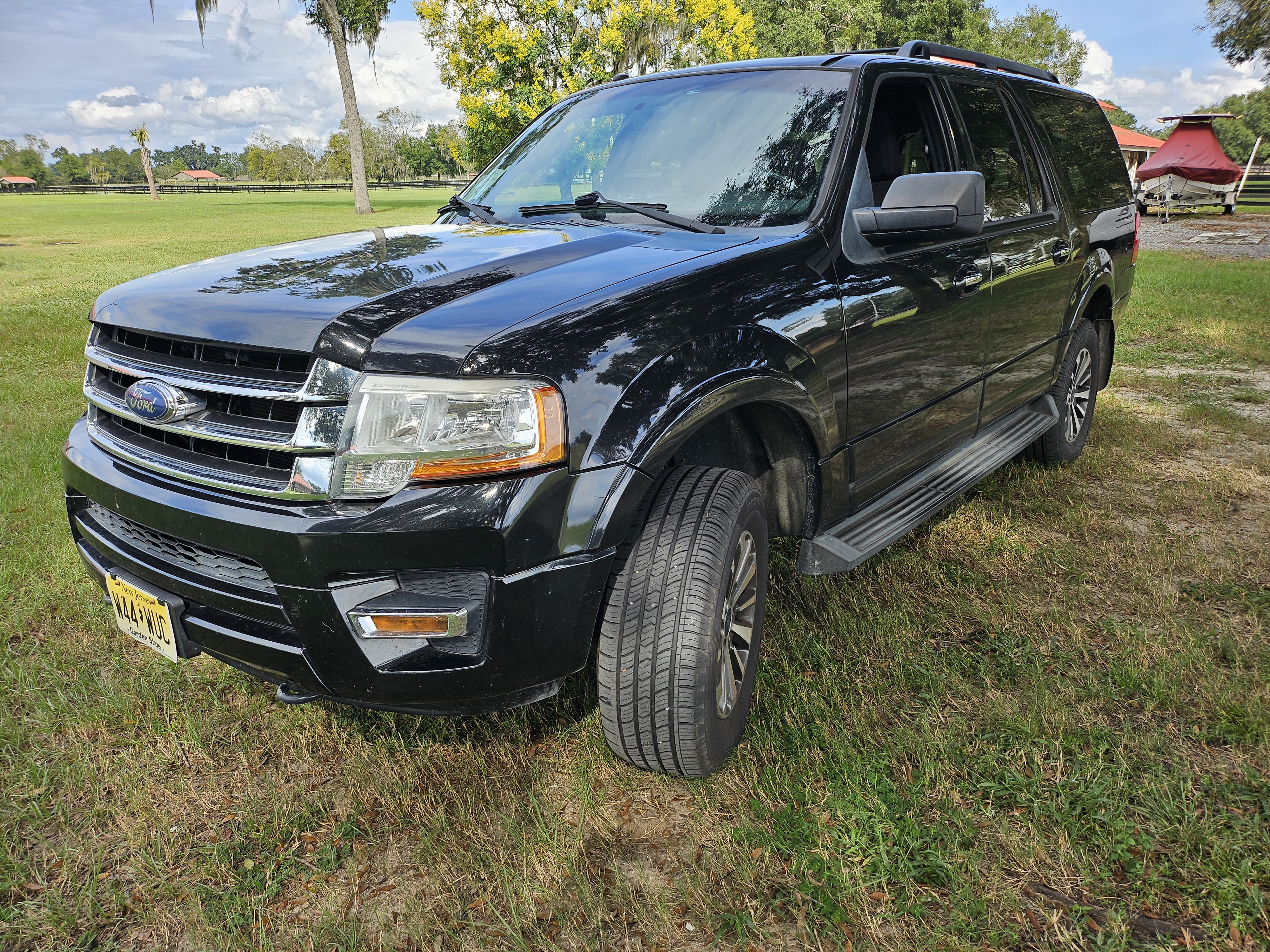 Used 2015 Ford Expedition EL XLT AWD/4WD image 1