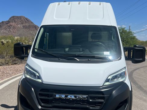 Used 2024 RAM ProMaster 3500 w/ Delivery Van Package FWD image 1