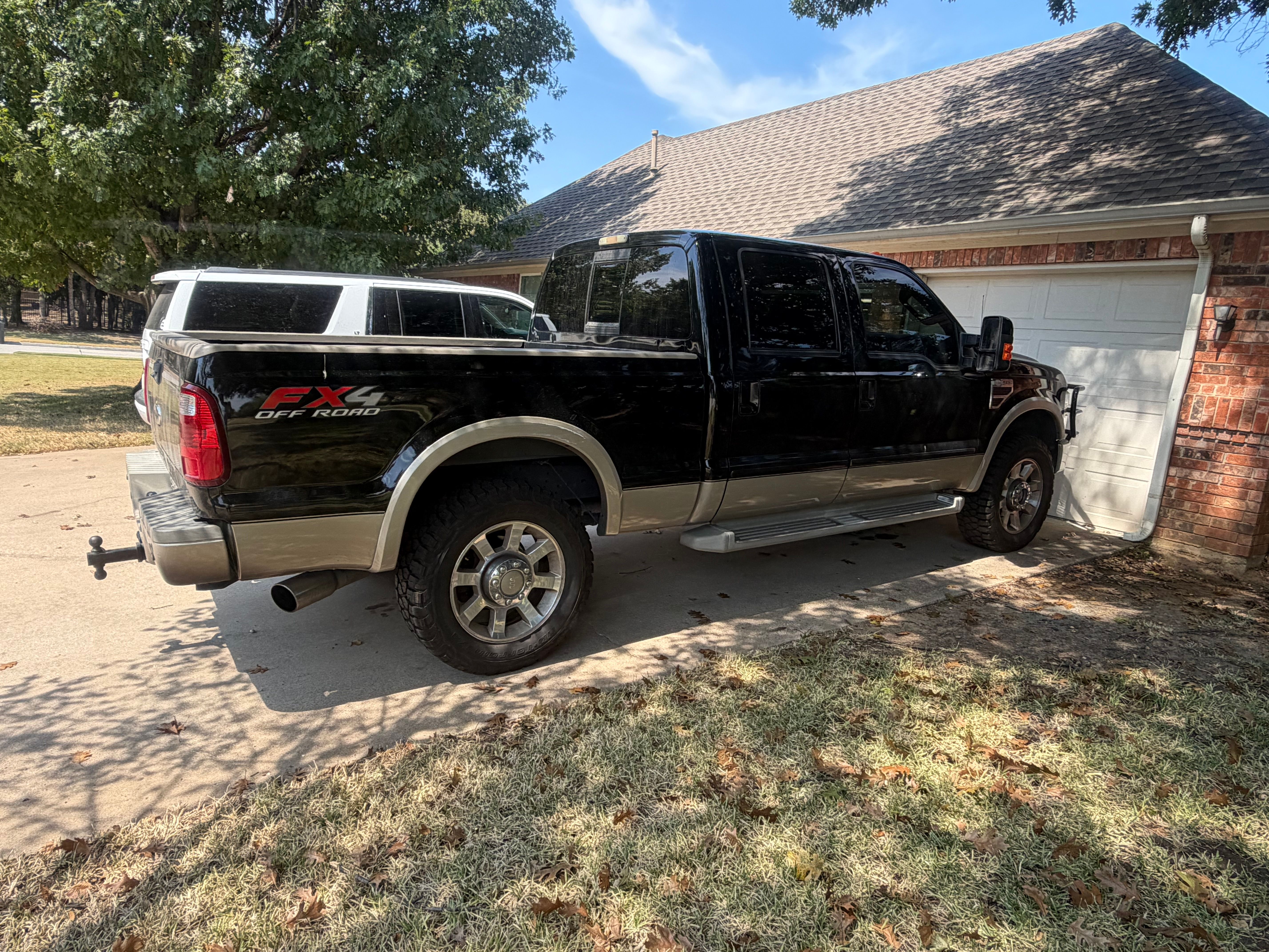 Used 2010 Ford F250 King Ranch AWD/4WD image 4