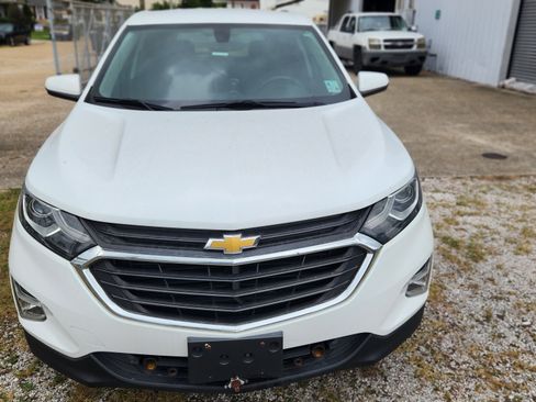 Used 2018 Chevrolet Equinox LT image 10