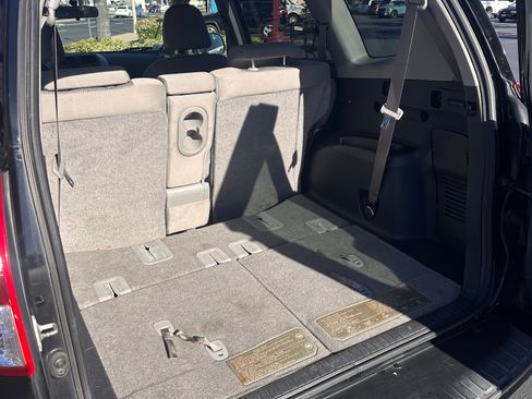 Used 2009 Toyota RAV4 2WD w/ 3rd Row image 6