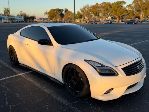 Used 2009 INFINITI G37 Journey w/ Premium Pkg image 5
