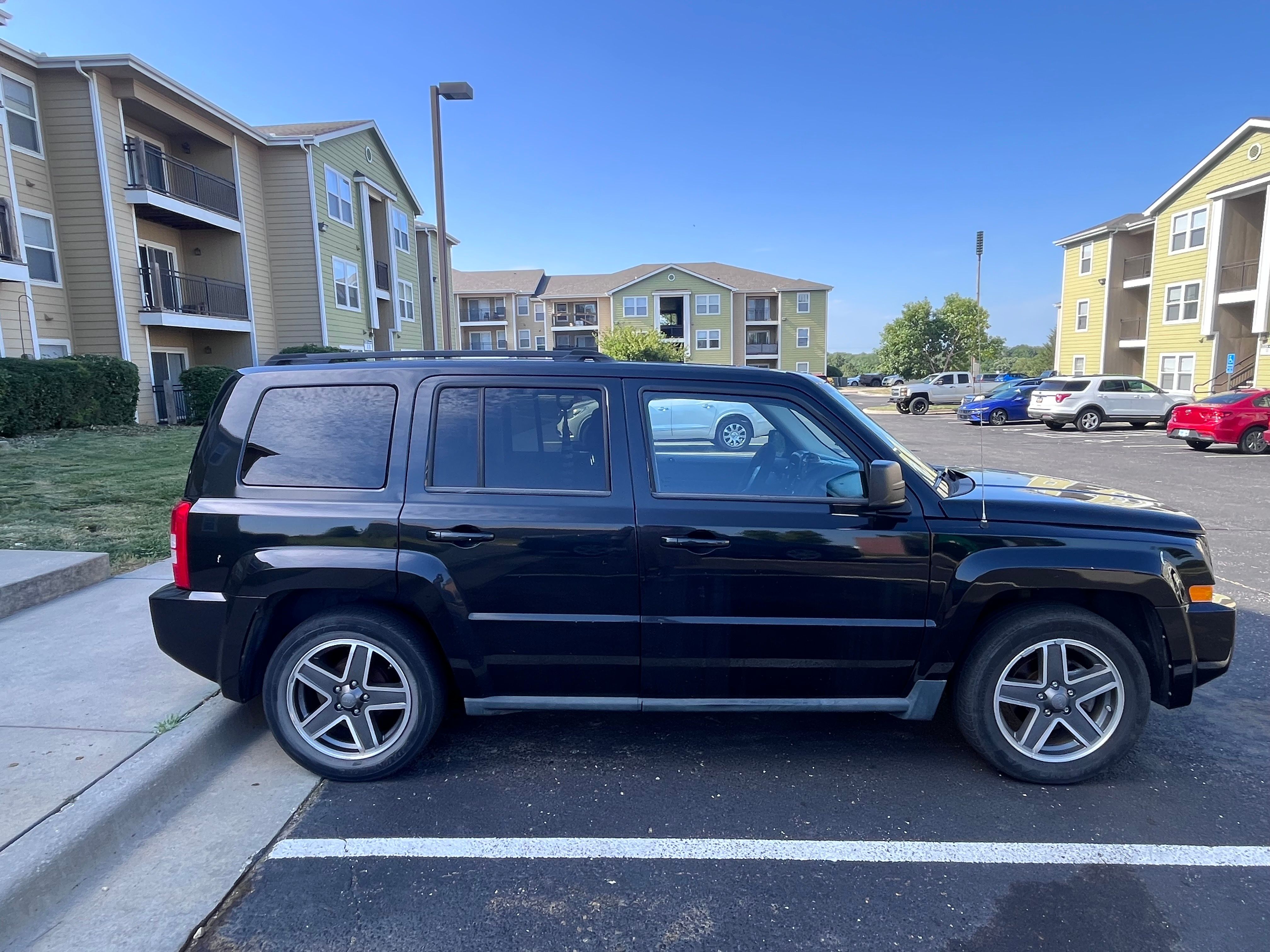 Used 2010 Jeep Patriot Sport FWD image 6