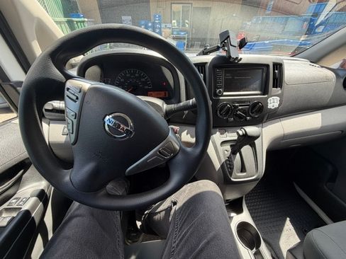 Used 2020 Nissan NV200 SV FWD image 8